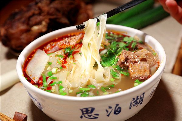 蘭州不只有董小姐，還有牛肉面