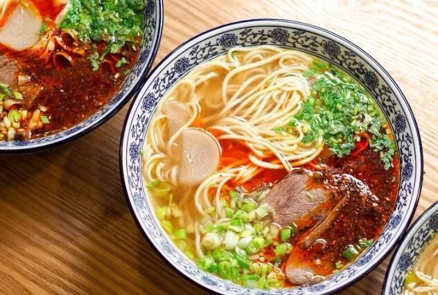 省商務部門將進一步擴大牛肉面職業(yè)技能培訓規(guī)模